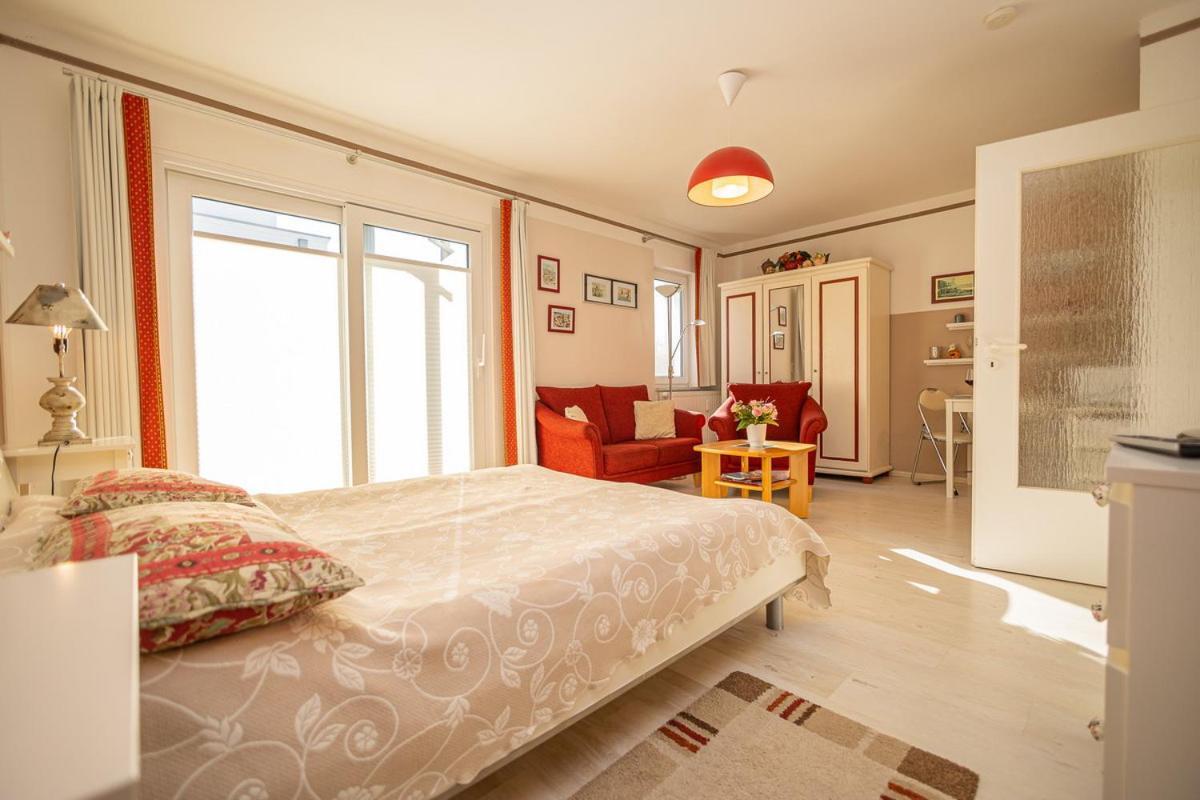 Studio 2 Im Eg Haus Stranddistel, Geschmackvoll Eingerichtete Ferienwohnung Fur 2 Personen In Zingst Eksteriør bilde